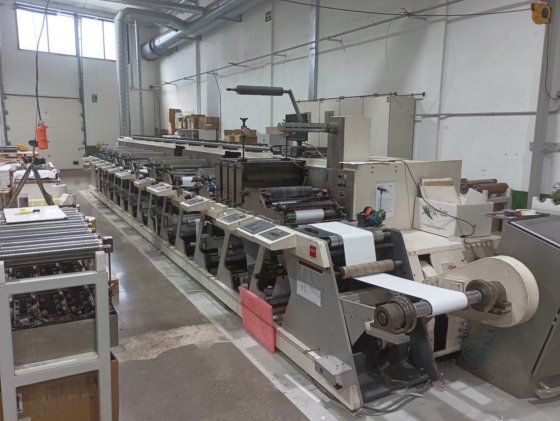 2008 NILPETER FA4 -8色