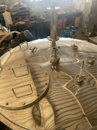 Tanque para armazenamento 2000L