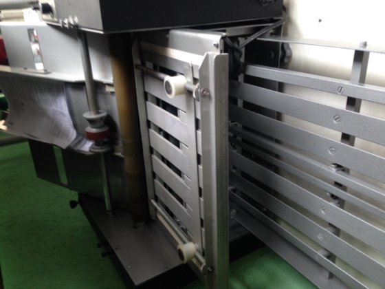 Dobrador de bula de mesa