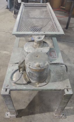DAY Vibrating Table Classifier Screener