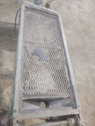 DAY Vibrating Table Classifier Screener