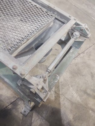 DAY Vibrating Table Classifier Screener