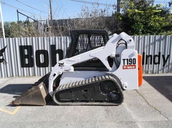 2004 Bobcat T190 Loader in