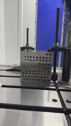 Botek 型缸体油道加工数控深孔钻床