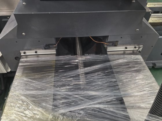 用于标准模座加工的 Es Top 数控双头铣床 Th-600nc