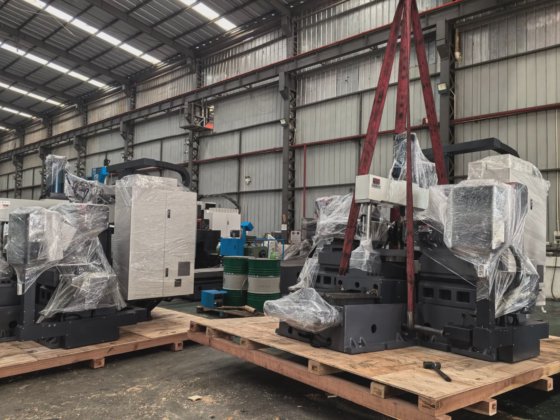 用于标准模座加工的 Es Top 数控双头铣床 Th-600nc