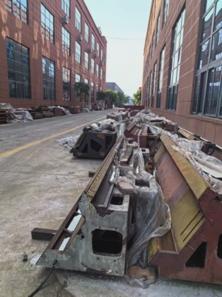 エス・トップCNCガントリーサーフェスグラインダー Etld-70200 効率的なモールド研削 低い公差制御 正確な寸法制御