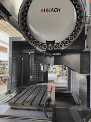 Estop CNC 立式加工中心 3/4/5 轴加工连接器加工