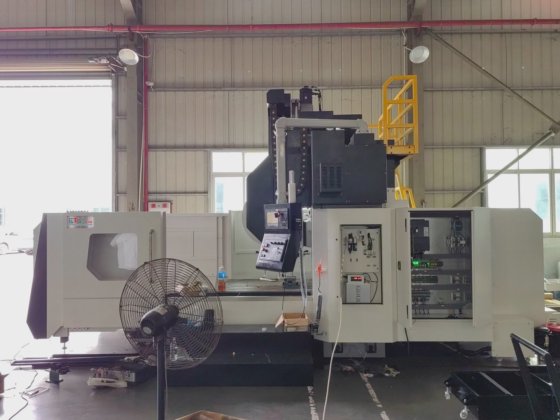 Estop Machinery 精密龙门式磨床 与 Okamoto