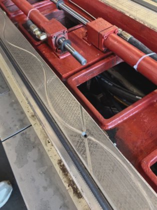 活动立柱系列高精度重型平面磨床 汽车零部件工具钢模座模板加工