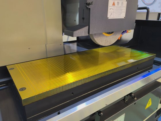 Estop 移动立柱式精密磨床 金属加工平面磨床 Etd-80300ahd