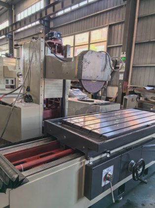 エストップ水平スピンドル金属研削機 ケント近くの表面研削機