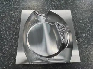 与 Mazak 高速加工中心相同 CNC 高精密加工中心