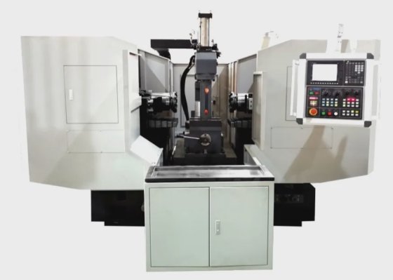 Estop Machinery 超精密双主轴铣床 Th-850nc，用于加工光学元件，精度达纳米级，与 Hamai