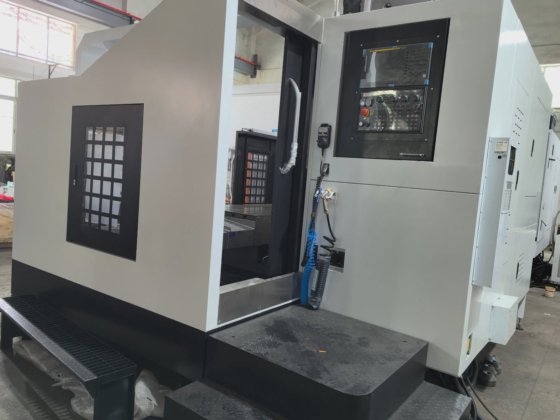 型鋳造用精密機器 エストップ CNC 横型マシニングセンター マリーノのような