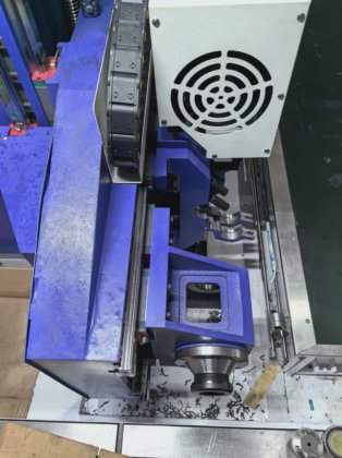 深穴掘削用の洗練された垂直掘削機、使いやすいCNC掘削機、エストップ