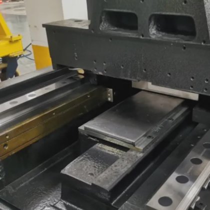 Estop 智能高精度 5 轴立式加工中心 Hmu-500nc