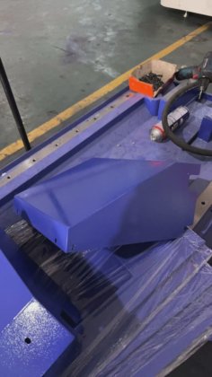 深孔钻机齿轮箱壳体润滑孔枪钻