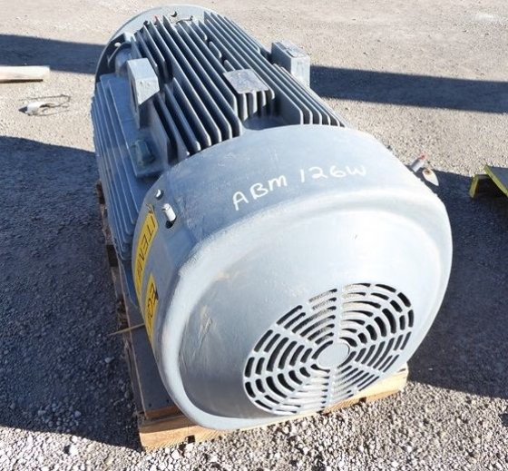 General Electric 200 HP Electric Motor Frame 449TSD 1800 RPM 4160 Volt