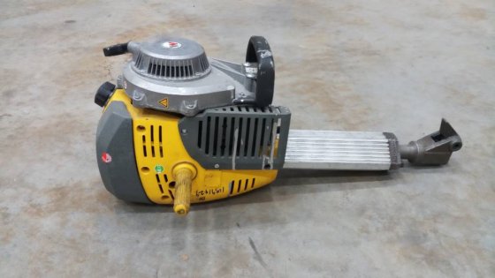 2016 Wacker Neuson BH55CE