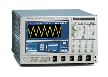 Tektronix DSA70404