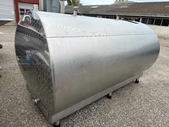 Tanque horizontal 3500