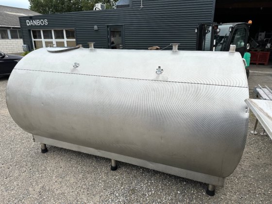 Tanque horizontal 3500