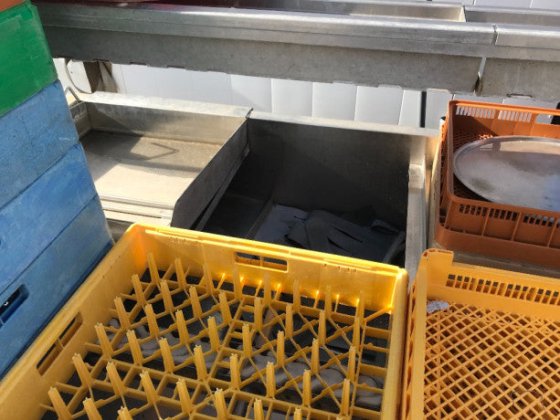 クレート用トンネルウォッシャー エレクトロラックス