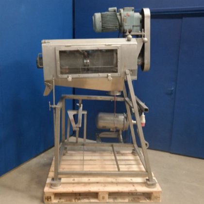 ホエー濾過用スクリーン