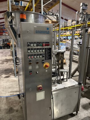 グルンバルト・ヒトパックAKH