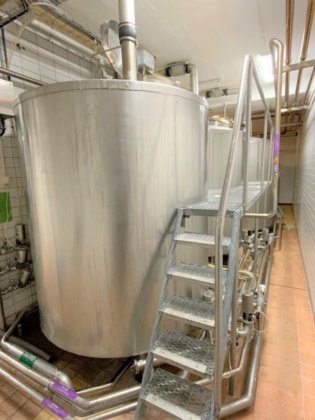 3.000 升立式水箱