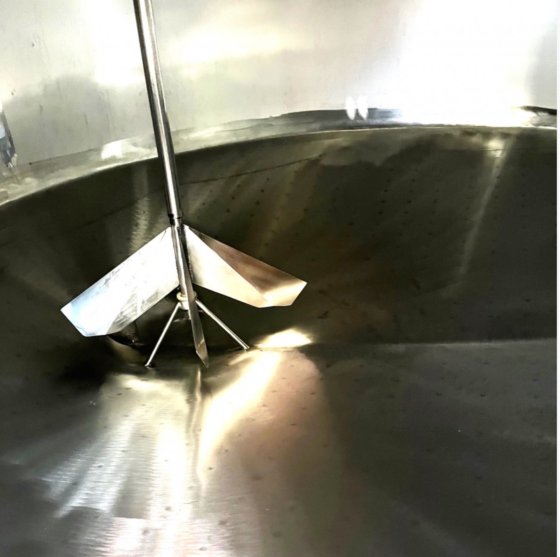 垂直サイロタンク 20.000ltr