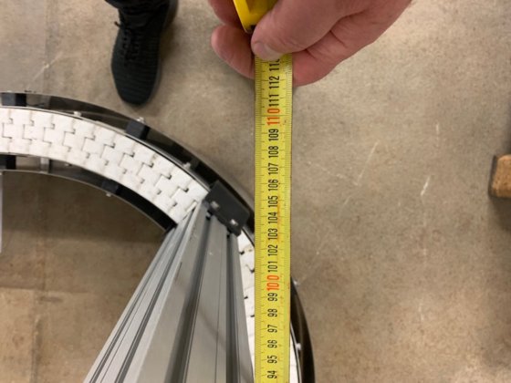 带双摆臂的不锈钢模块化输送机