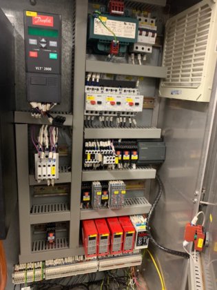 コンビパッカー機