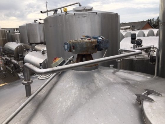 縦型ジャケットタンク 5.000L