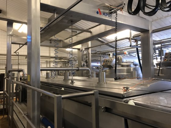 10.000升APV-奶酪预压机