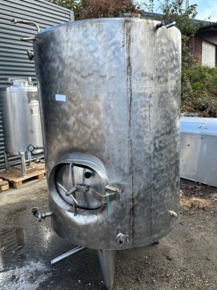 縦型タンク 1500L