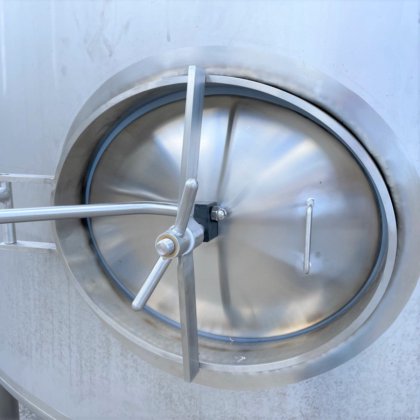 新型立式储罐 30 立方米