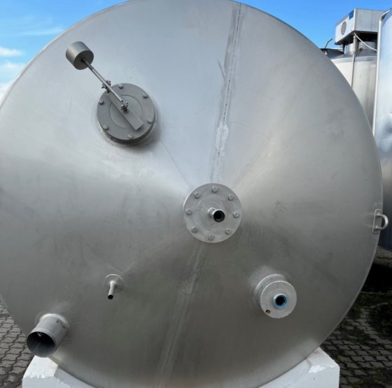 不锈钢立式储罐 23.800L