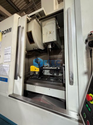 2020 CENTRO DE USINAGEM ROMI