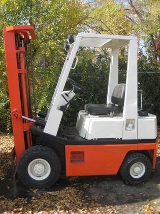 Nissan PH01A15V LP Gas Pneumatic