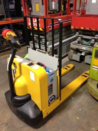 Yale Electric Electric Walkie Pallet