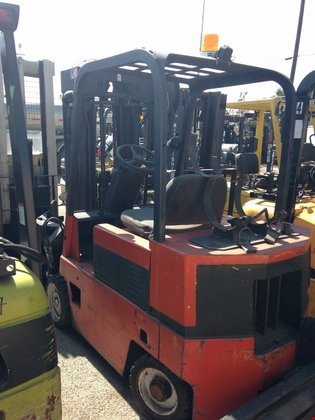 1989 Cat T50D LP Gas
