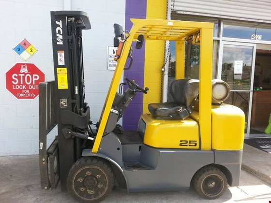 2006 TCM FCG25-3HL LP Gas