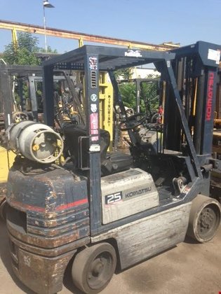1997 Komatsu FG25ST11 LP Gas