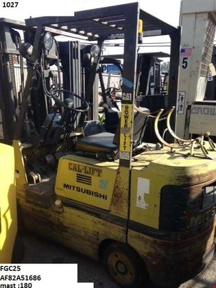 2000 Mitsubishi FGC25 LP Gas