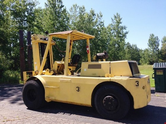 1976 Pettibone GSO-200 Gasoline Pneumatic