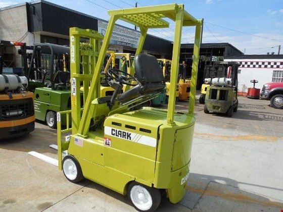 1982 Clark EC500-S30 Electric Electric