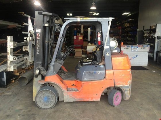 2004 Toyota 7FGCU35 LP Gas