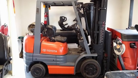 Toyota 6 SERIES LP Gas